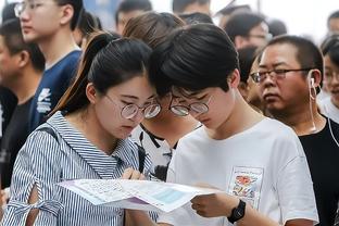 找到新欢❤️与费兰分手后，恩里克女儿和西班牙国脚勒诺尔芒恋爱